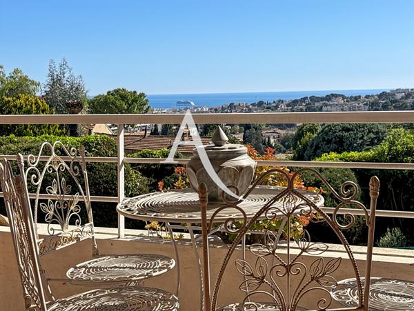 Appartement Le Cannet 2 pièces 74 m2 vue mer