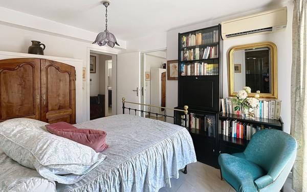 Appartement à vendre    3 pièces • 98,50 m2 Saint-Raphaël