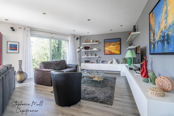 Dpt Aude (11), à vendre NARBONNE maison P7 de 232 m² - Terrain de 1 065,00 m²