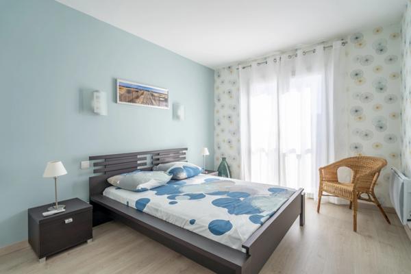 Dpt Aude (11), à vendre NARBONNE maison P7 de 232 m² - Terrain de 1 065,00 m²