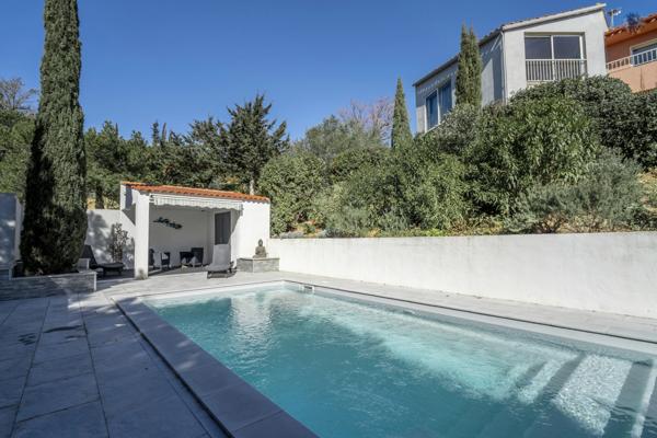 Dpt Aude (11), à vendre NARBONNE maison P7 de 232 m² - Terrain de 1 065,00 m²