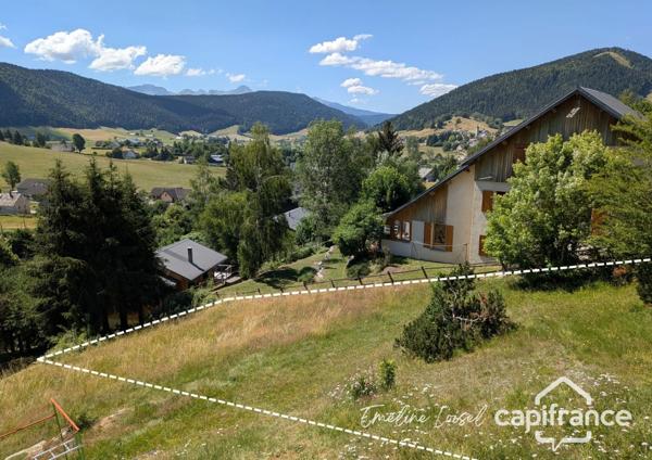 Terrain à bâtir avec vue panoramique – 816 m² - AUTRANS MEAUDRE EN VERCORS (38112)