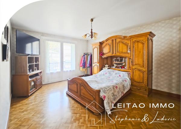 Graulhet (81300) Grande maison de ville familiale 213m²