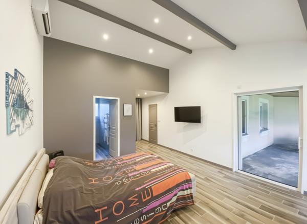 Maison 5 pièces - 147 m² Exclusivité efficity