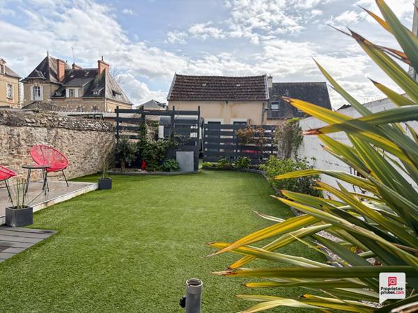 Maison Sable Sur Sarthe 7 pièce(s) 133 m2