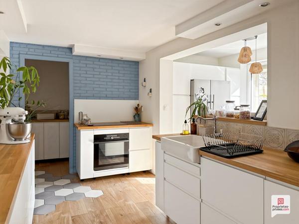 Maison Sable Sur Sarthe 7 pièce(s) 133 m2