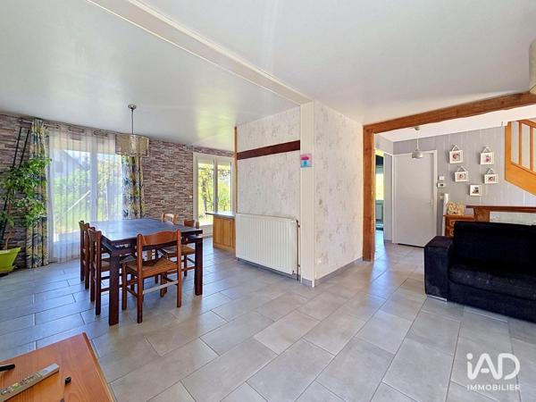 Maison à vendre 6 pièces 106 m² Briis-sous-Forges
