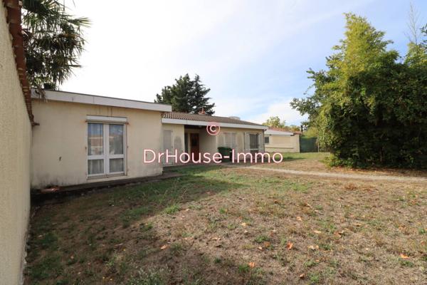 Bureau à vendre 6 pièces de 136 m²