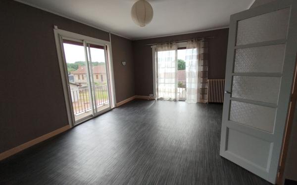 Maison à vendre    7 pièces •  Le Creusot