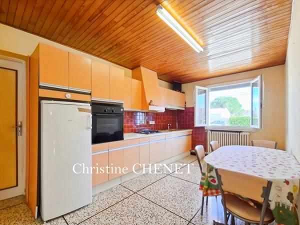 🏡 Maison plain-pied 3 chambres sur 905 m² – Garage 50 m² + atelier – Fort potentiel