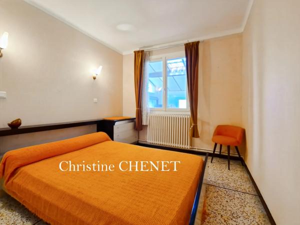 🏡 Maison plain-pied 3 chambres sur 905 m² – Garage 50 m² + atelier – Fort potentiel