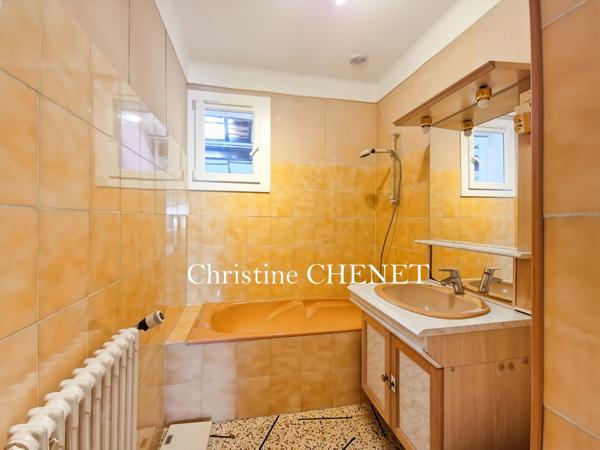 🏡 Maison plain-pied 3 chambres sur 905 m² – Garage 50 m² + atelier – Fort potentiel