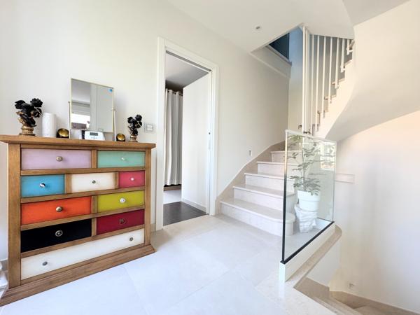 Maison 7 pièces - 170 m²