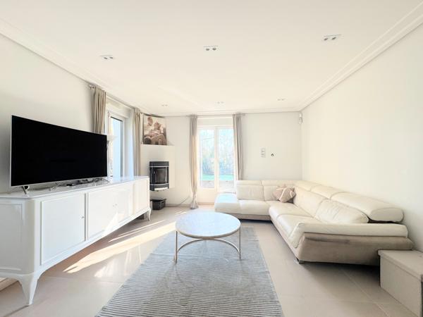 Maison 7 pièces - 170 m²