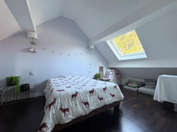 Maison 7 pièces - 170 m²