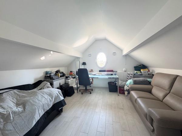 Maison 7 pièces - 170 m²