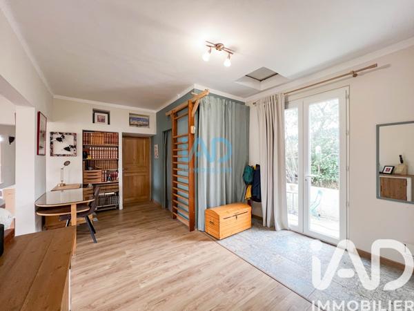 Appartement à vendre 5 pièces 123 m² Villeneuve-lès-Avignon