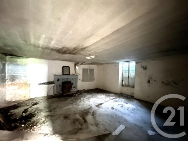 Maison à vendre  8 pièces - 236 m 2   ST PIERRE D OLERON  - 17