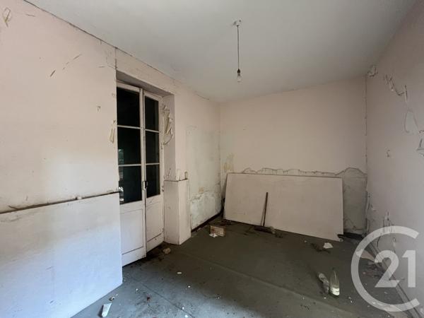 Maison à vendre  8 pièces - 236 m 2   ST PIERRE D OLERON  - 17
