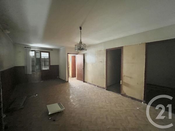 Maison à vendre  8 pièces - 236 m 2   ST PIERRE D OLERON  - 17