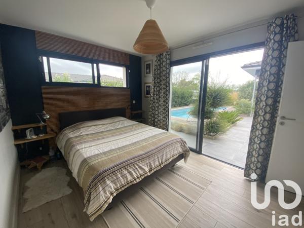 Maison à vendre 5 pièces 138 m² Pompignac