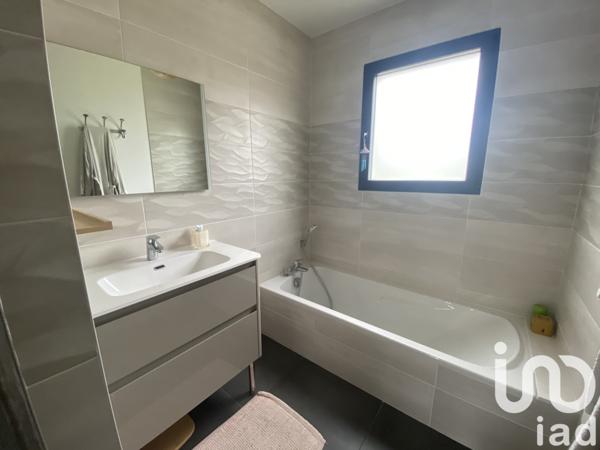 Maison à vendre 5 pièces 138 m² Pompignac