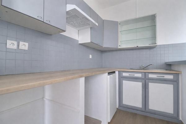 Studio Colombes 26 m² refait à neuf proche gare cave calme