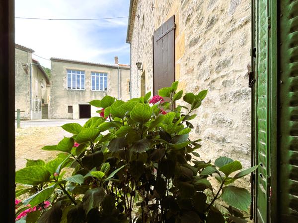 Maison à vendre à Confolens (16500) - Charente