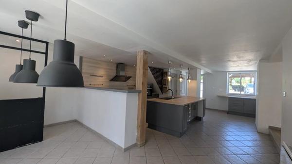 Vente Maison 6 pièces 170 m2 à Blancafort
