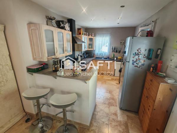 VILLA T4 SH85M² SUR 1187M² AVEC PISCINE ET GARAGE