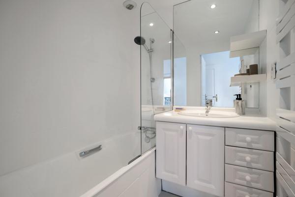 Appartement au coeur de Lyon 6ème avec balcon