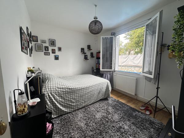 Immeuble
         7 pièces
        - 130 m² 177 375 € *