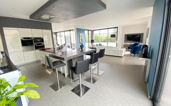 Maison à vendre    4 pièces •  Guérande