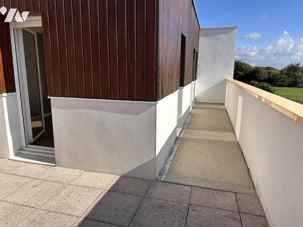 A VENDRE 56 VANNES Est proche commerces Beaupré, maison mitoyenne sur jardin sud 239 m²,