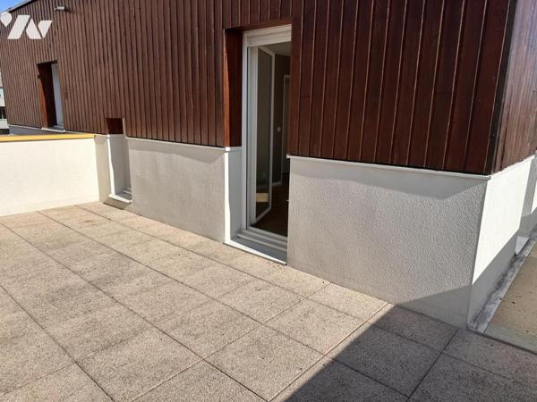 A VENDRE 56 VANNES Est proche commerces Beaupré, maison mitoyenne sur jardin sud 239 m²,