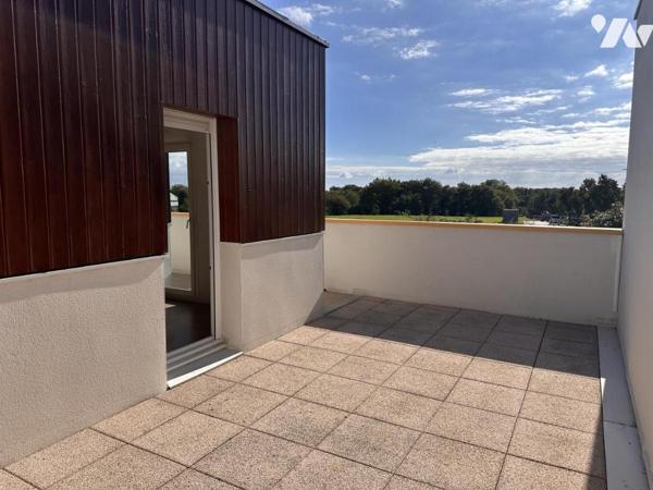 A VENDRE 56 VANNES Est proche commerces Beaupré, maison mitoyenne sur jardin sud 239 m²,