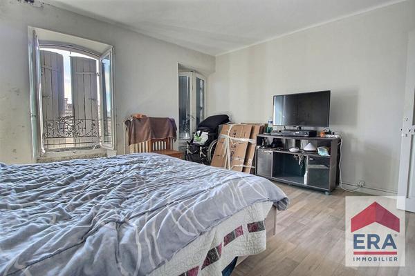 Appartement Carpentras - T5 -  130m²  - Place de parking