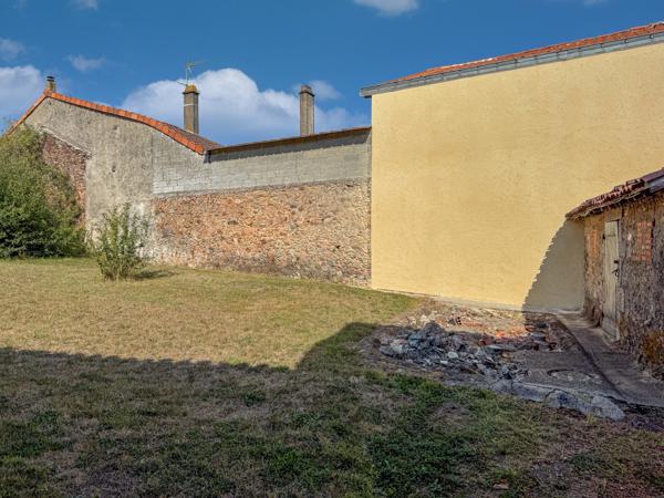 Maison à vendre à L'Absie (79240) - Deux-Sèvres