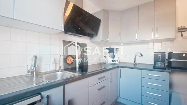 De plain pied surelevé, 2 chambres, sous sol total