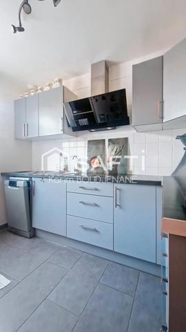 De plain pied surelevé, 2 chambres, sous sol total