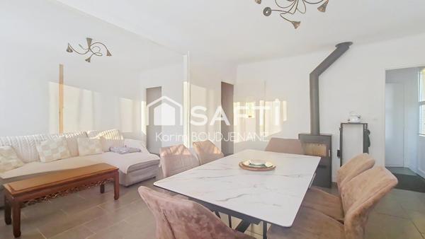 De plain pied surelevé, 2 chambres, sous sol total