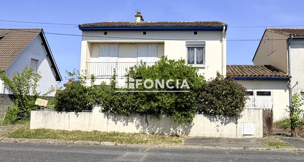 À vendre Maison 5 pièces 11 m² - Ambès 33810