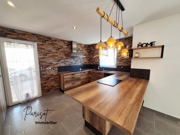 Naintré – Belle maison de 150 m² avec 4 chambres, garage, cave et terrain de 800 m² sans vis-à-vis