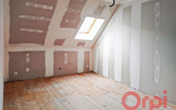 Maison à vendre    5 pièces • 125 m2 Saint-Pierre-le-Moûtier