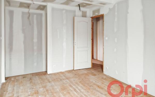 Maison à vendre    5 pièces • 125 m2 Saint-Pierre-le-Moûtier