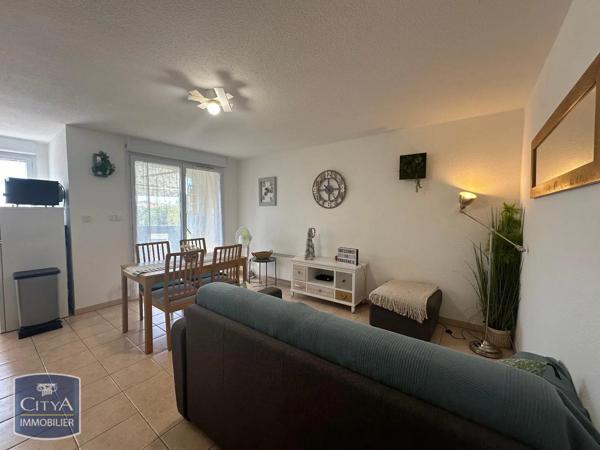 Appartement à louer 2 pièces 39.53m² L'Isle-sur-la-Sorgue (84800)