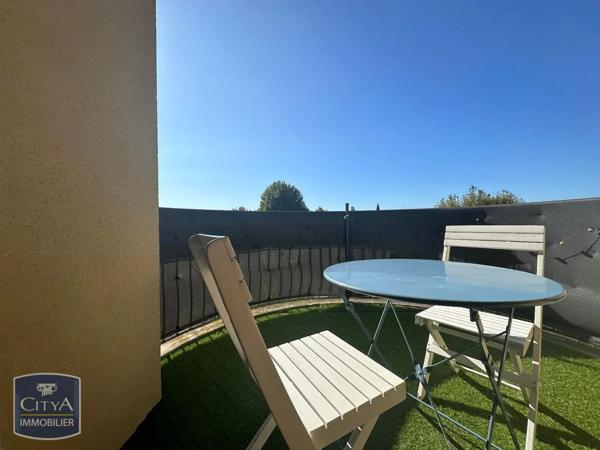 Appartement à louer 2 pièces 39.53m² L'Isle-sur-la-Sorgue (84800)
