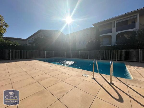 Appartement à louer 2 pièces 39.53m² L'Isle-sur-la-Sorgue (84800)