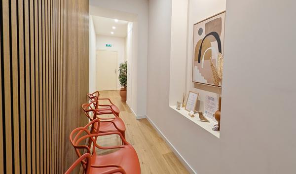 Local Commercial 4 pièces - 70 m²