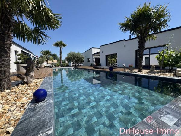Maison à vendre 7 pièces de 250 m²